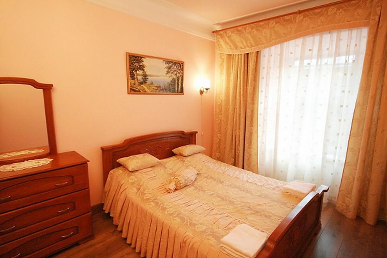 Historical Centre Apartments Lviv Buitenkant foto